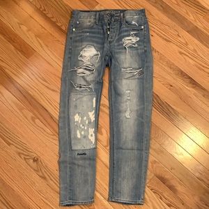 American Eagle size 2 Mom Jeans